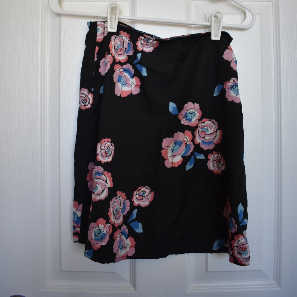 Nasty Gal Flower Mini Skirt Size 2